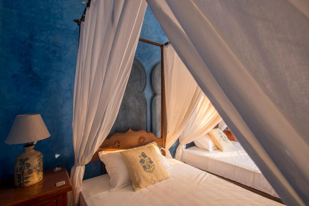 Devarya Wellness Beach Resort Morjim Kültér fotó