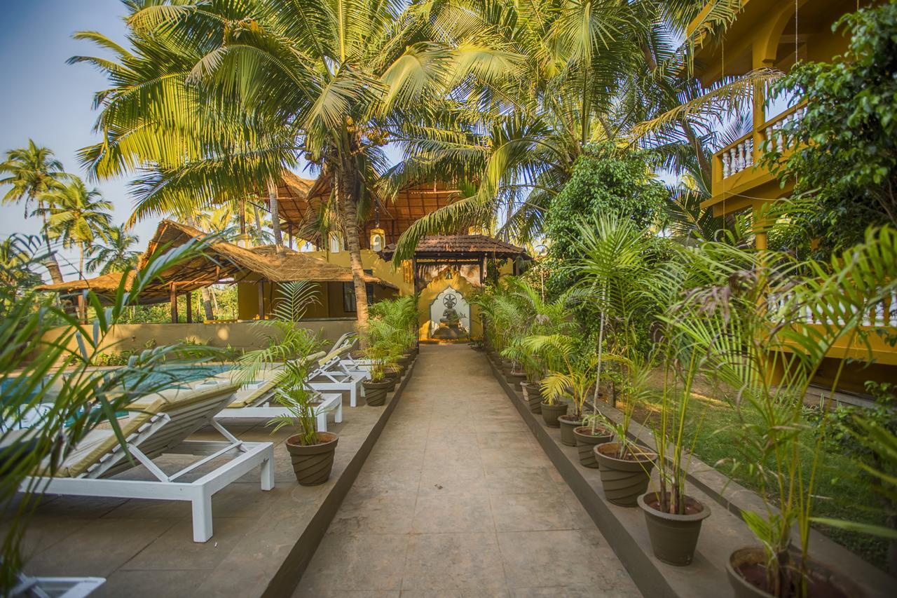 Devarya Wellness Beach Resort Morjim Kültér fotó