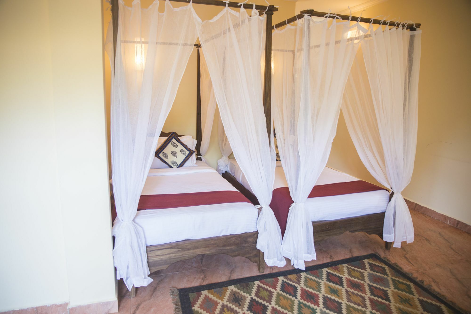 Devarya Wellness Beach Resort Morjim Kültér fotó